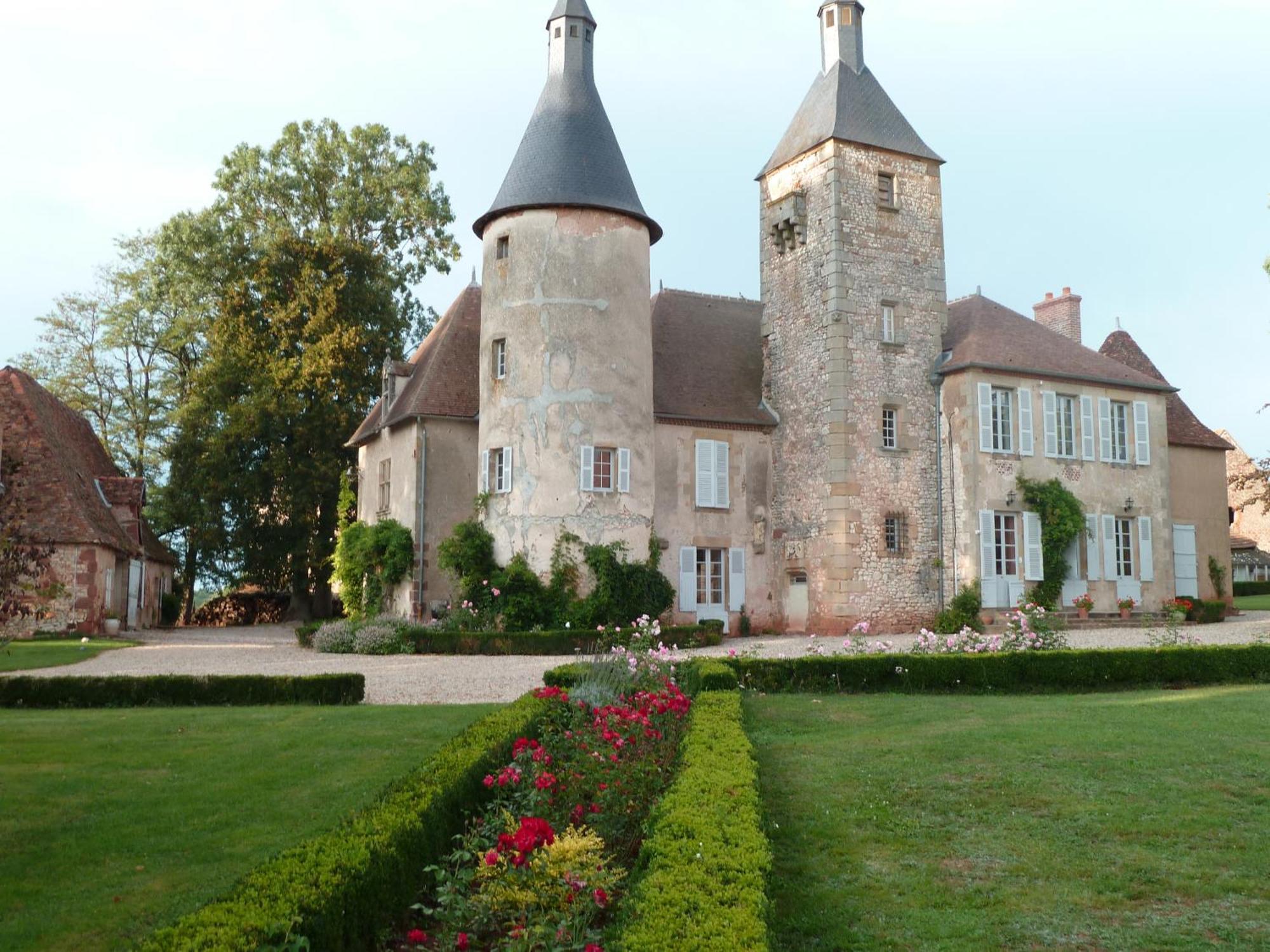 Chateau De Clusors Saint-Menoux Exteriör bild
